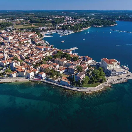 Beautiful Home In Tar Porec